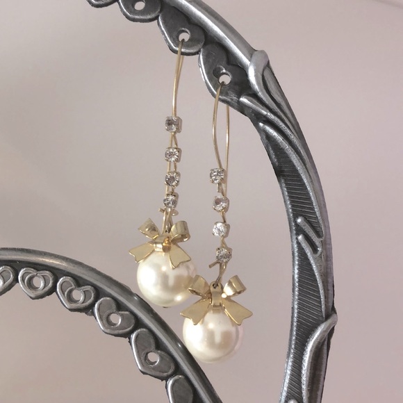 Faux Pearl Dangle Drop Long Earrings - Picture 1 of 3